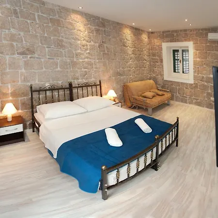 Apartment Galic