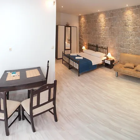 Apartment Galic