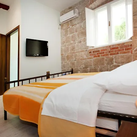 Apartment Galic